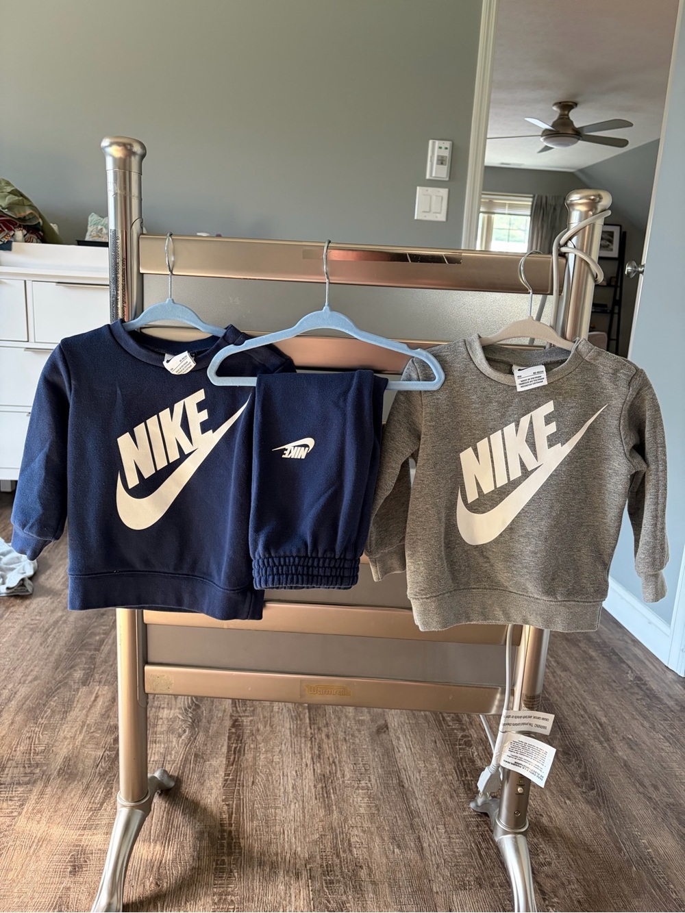 Nike Kids 2-Piece Set in Navy & Gray